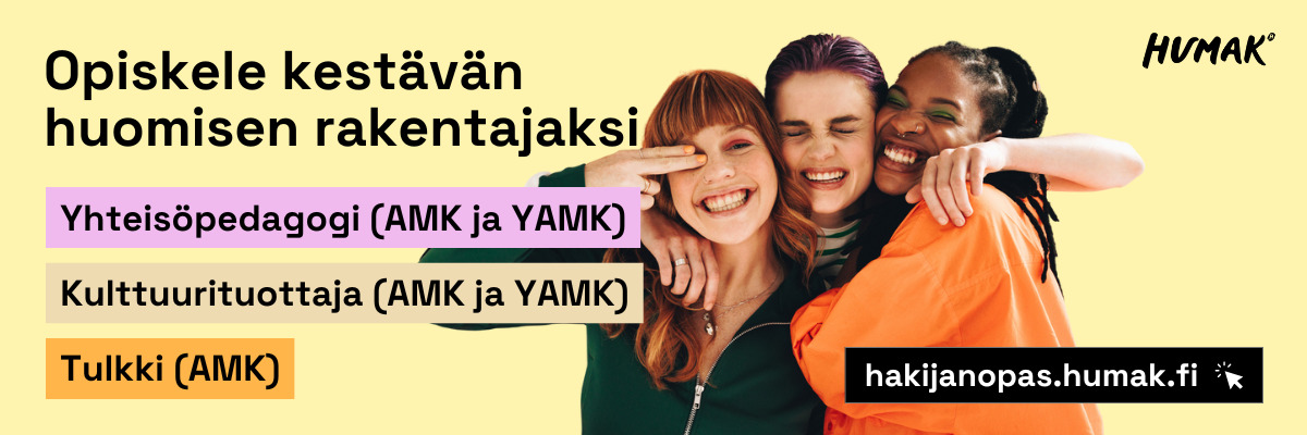 Keltaisella taustalla joukko hymyileviä nuoria naisia.