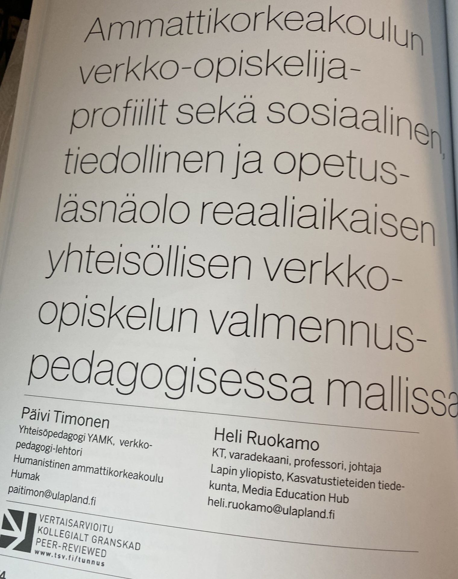 Päivi Timosen artikkeli lehdessä.